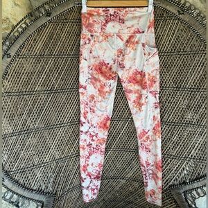 SO Ty die workout leggings